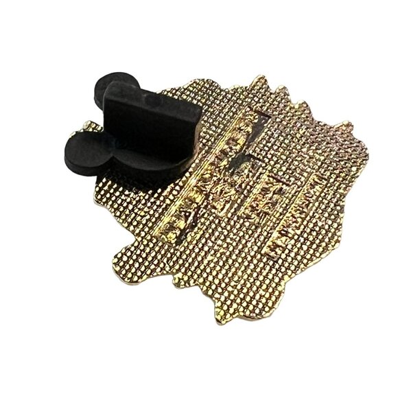 Vintage Disney Adventures Pin Key to Quito Mickey Mouse Goofy Donald Duck - Picture 4 of 8